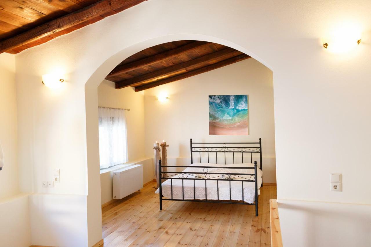 Traditional Villa Priotissa 팀파키 외부 사진