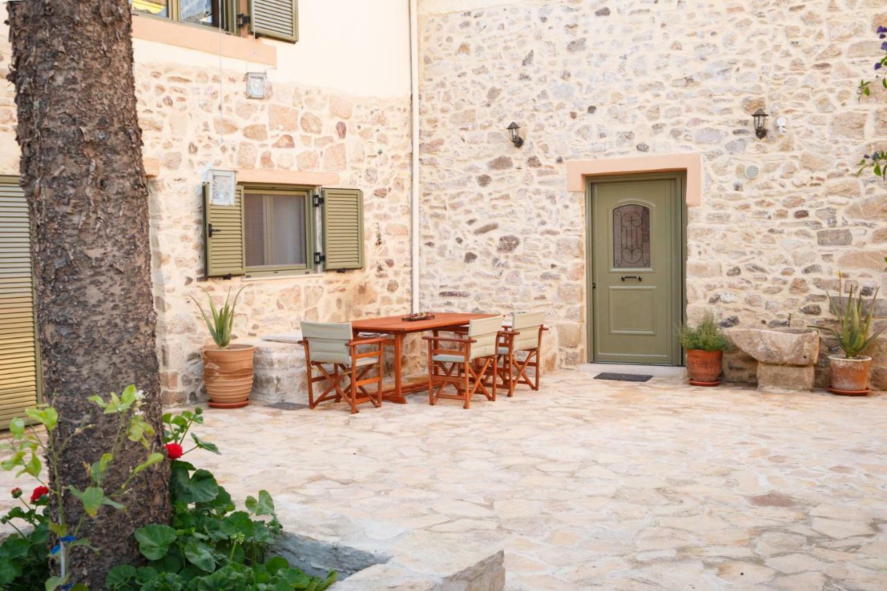 Traditional Villa Priotissa 팀파키 외부 사진